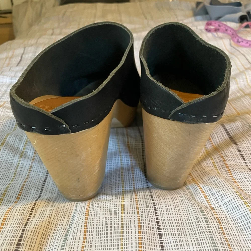 Bryr Black Leather Mule Clogs with Natural Wood Heel - Picture 7 of 10